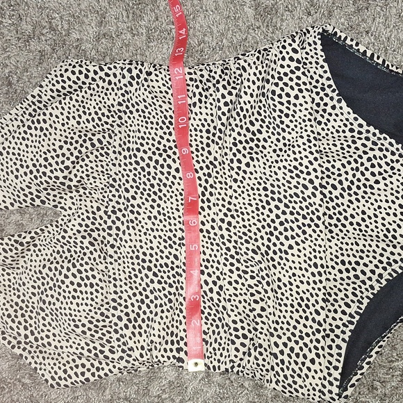 Ellen Tracy ruched keyhole one piece swimsuit - 8 - leopard print - Picture 8 of 9